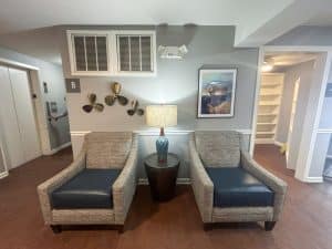 LOBBY (BUILDINGS 3, 4 & 5) designed for senior activities